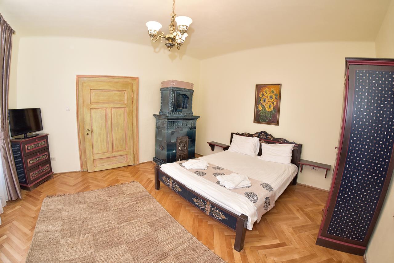 La Maisonnette Брашов Экстерьер фото
