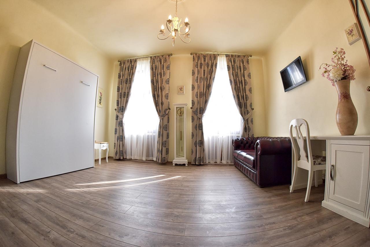 La Maisonnette Брашов Экстерьер фото