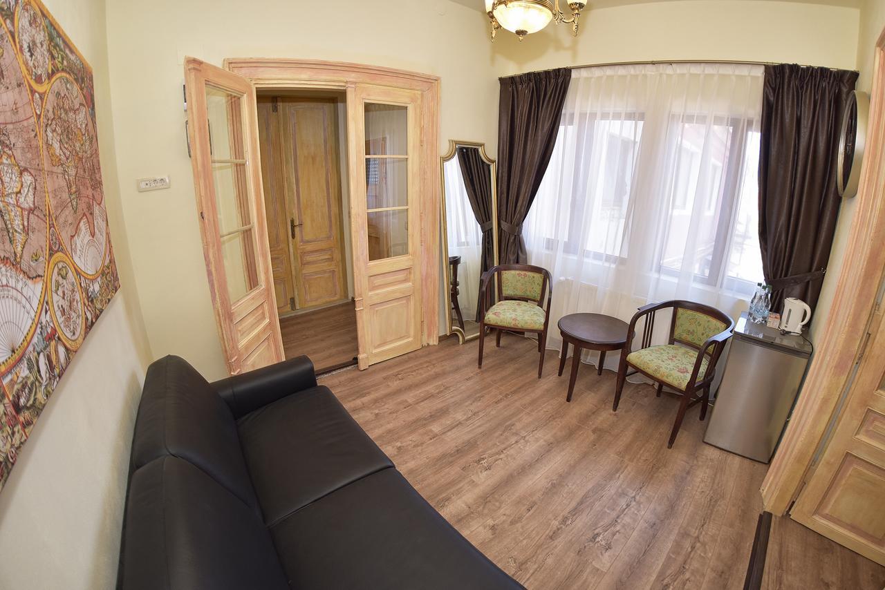 La Maisonnette Брашов Экстерьер фото