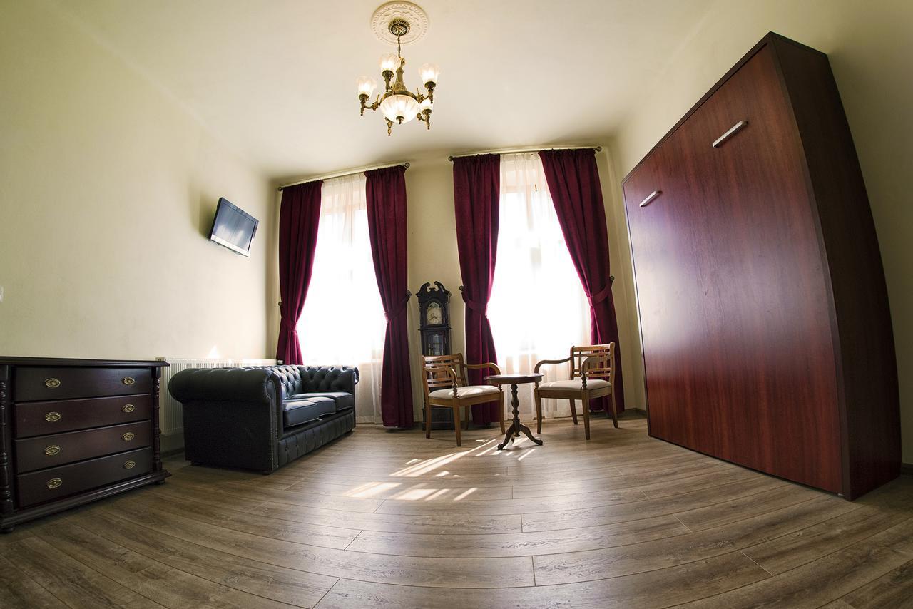 La Maisonnette Брашов Экстерьер фото